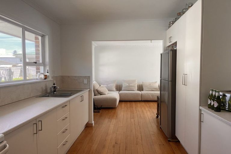 Photo of property in 135 Portage Road, New Lynn, Auckland, 0600