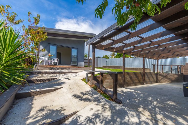 Photo of property in 6 Thomas Street, West End, Timaru, 7910