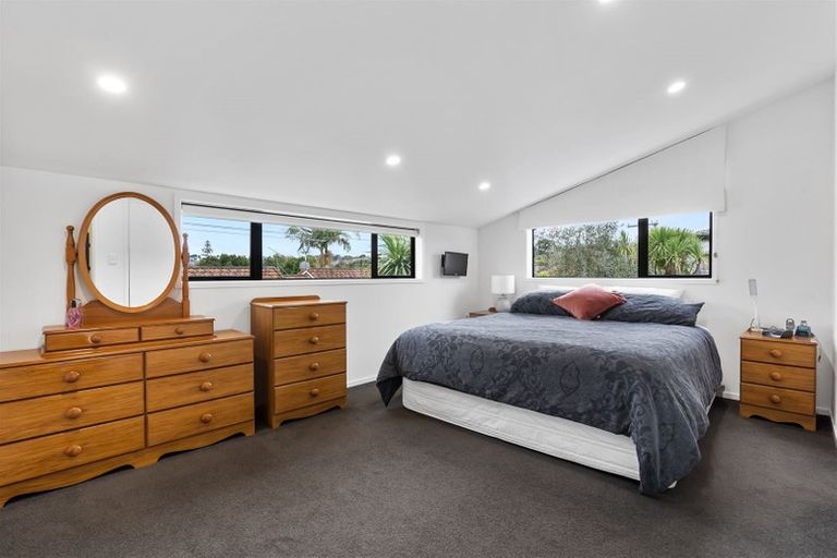 Photo of property in 73d Nile Road, Milford, Auckland, 0620