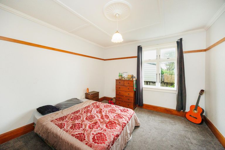 Photo of property in 8 Annandale Avenue, Takaro, Palmerston North, 4410