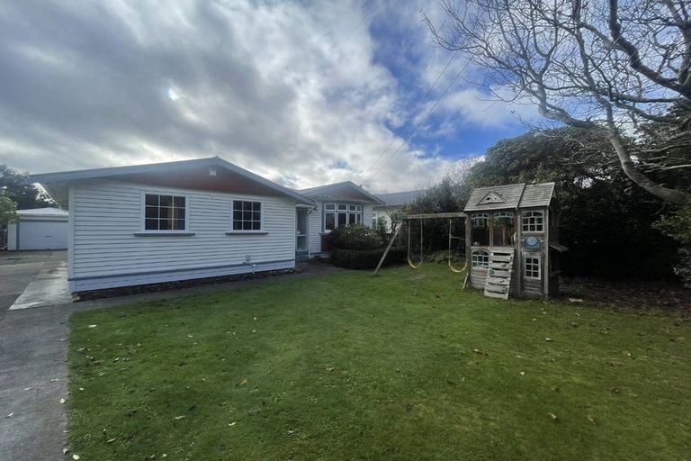 Photo of property in 59 Puriri Street, Woburn, Lower Hutt, 5010