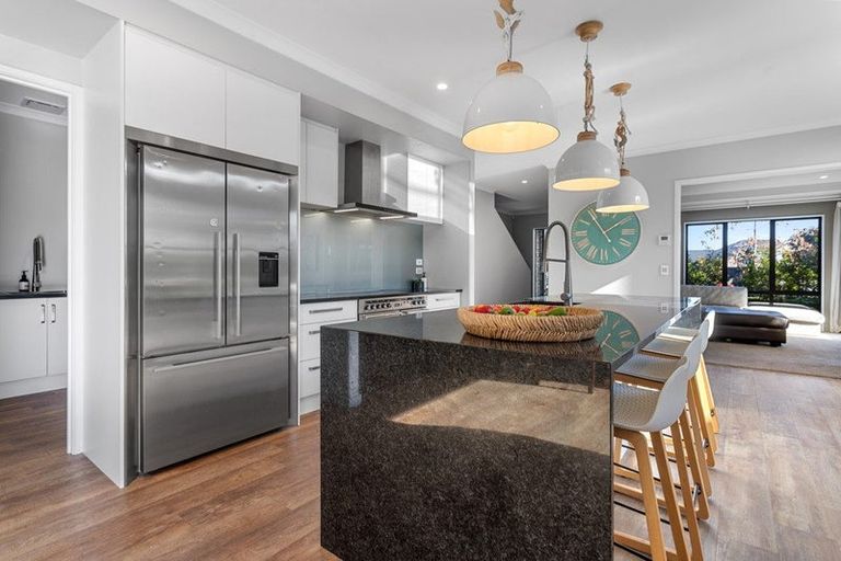 Photo of property in 128 Bibiana Street, Aidanfield, Christchurch, 8025