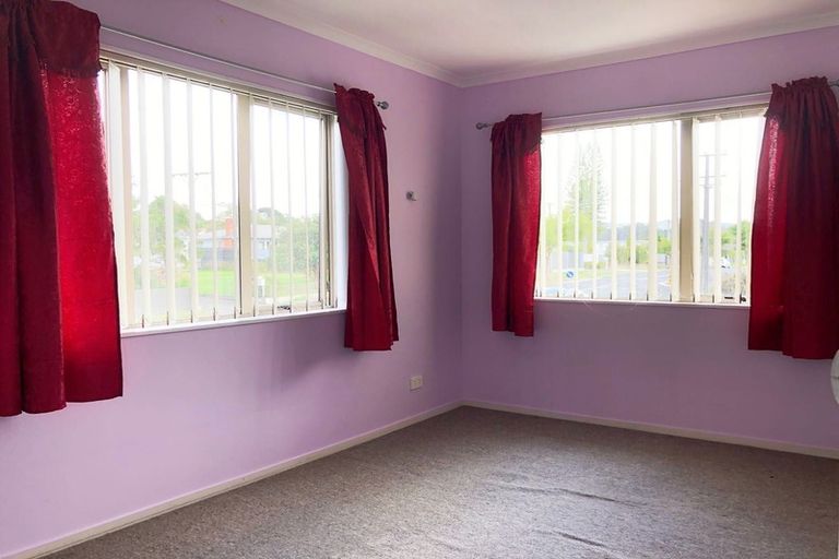 Photo of property in 45 Pooks Road, Ranui, Auckland, 0612