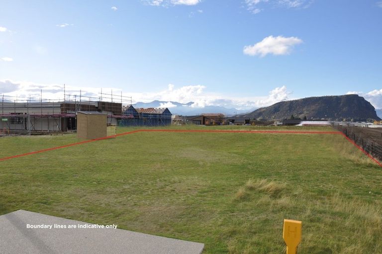 Photo of property in 23 Deans Drive, Wanaka, 9305