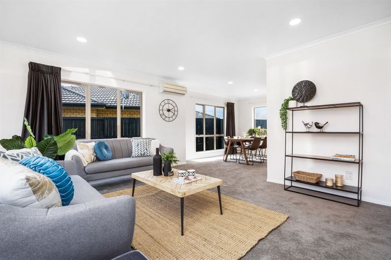 Photo of property in 58 Farringdon Avenue, Rototuna North, Hamilton, 3210
