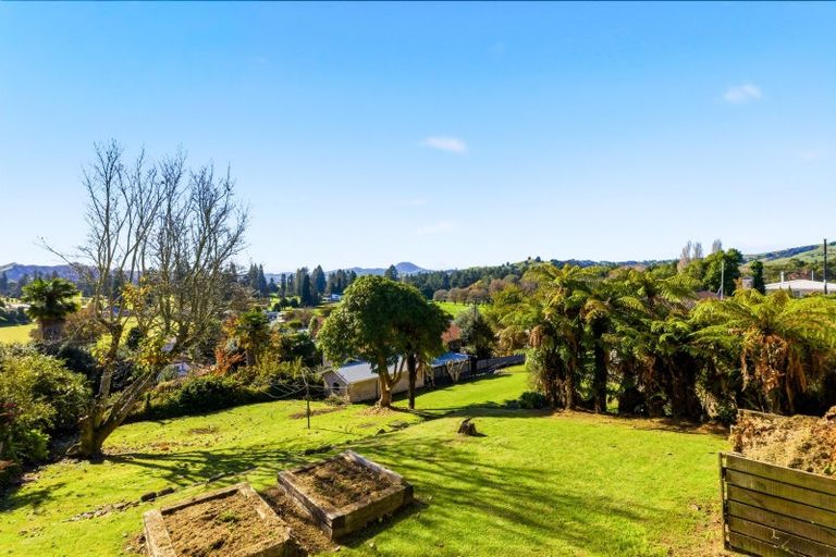 Photo of property in 16 Tarrangower Avenue, Taumarunui, 3920