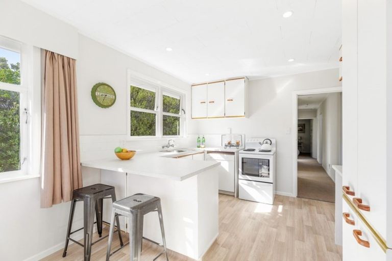 Photo of property in 3 The Companionway, Whitby, Porirua, 5024