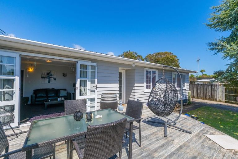 Photo of property in 70 Michael Road, Paraparaumu Beach, Paraparaumu, 5032