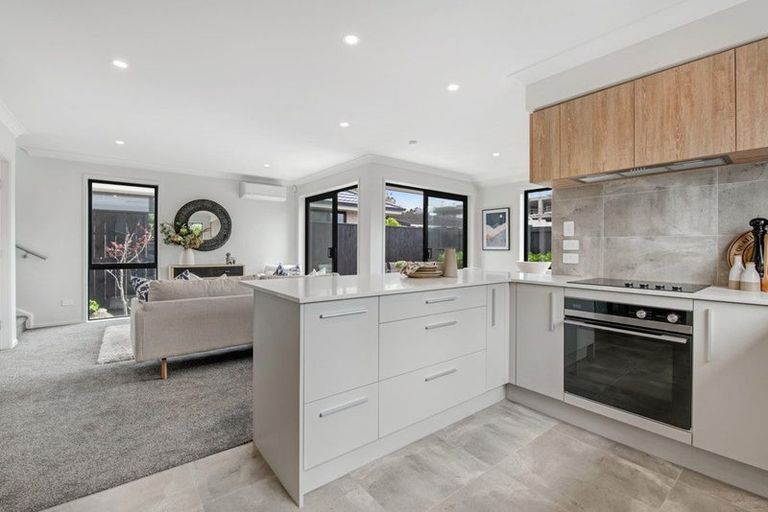 Photo of property in 33a Forest Glen, Orewa, 0931