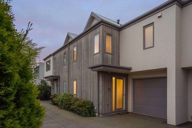 Photo of property in 2/441 Madras Street, St Albans, Christchurch, 8014