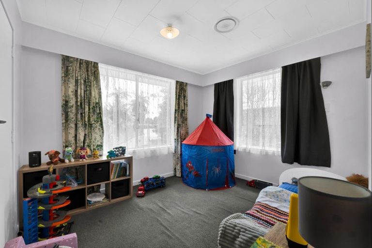 Photo of property in 1 Ulysses Street, Stratford, 4332