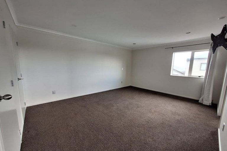 Photo of property in 4/4 Wallson Crescent, Wiri, Auckland, 2104