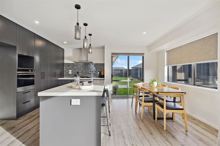 Photo of property in 72 Avanda Avenue, Rolleston, 7615