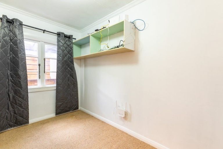 Photo of property in 21 Vogel Street, Woodville, 4920