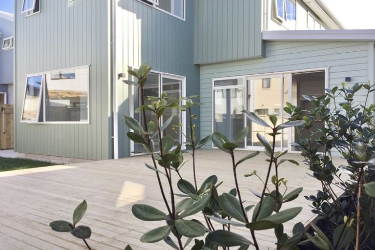 Photo of property in 12 Roa Avenue, Hobsonville, Auckland, 0616