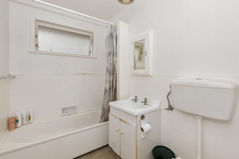 Photo of property in 2u1 Oak Street, Morrinsville, 3300