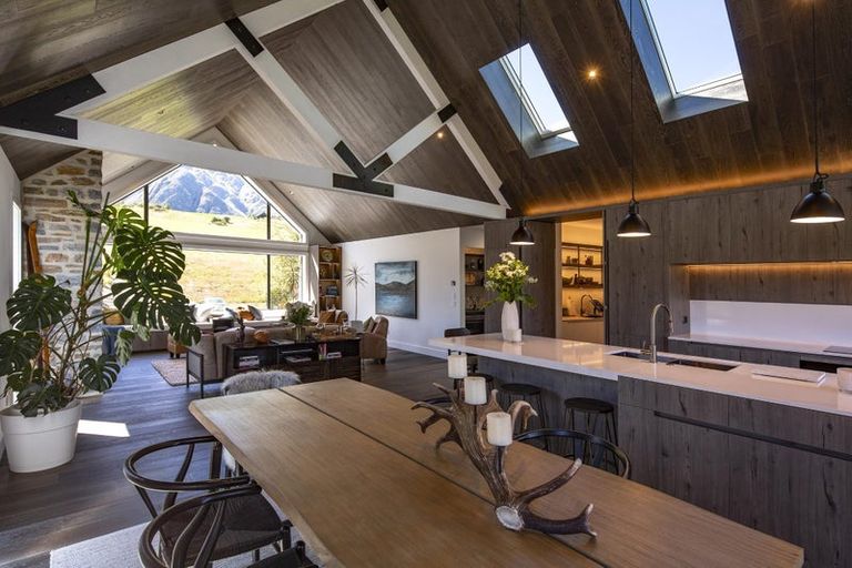 Photo of property in 22 Mcadam Drive, Jacks Point, Queenstown, 9371