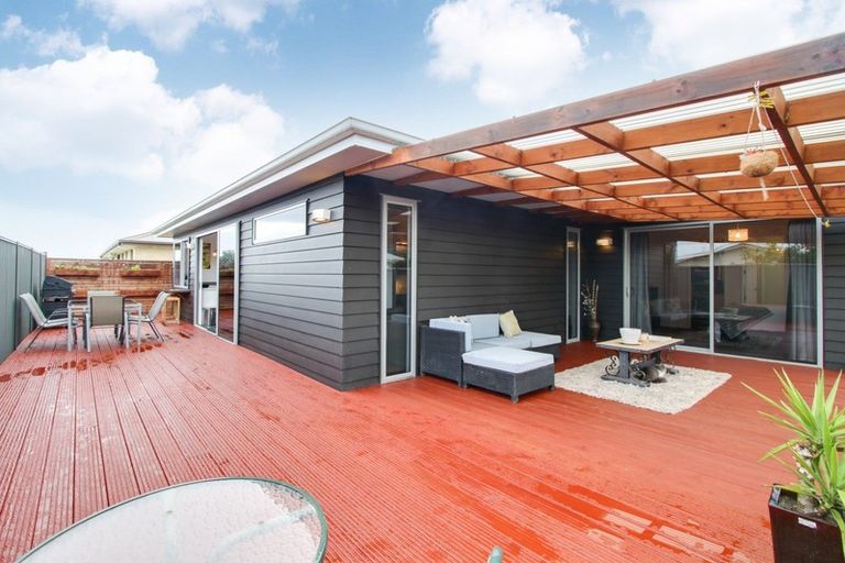 Photo of property in 22a Kauri Street, Taradale, Napier, 4112