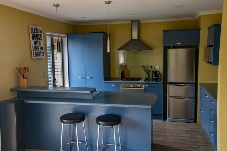 Photo of property in 1 Juliet Place, Rolleston, 7614