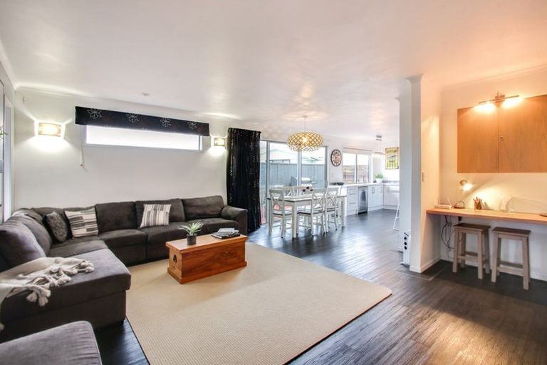 Photo of property in 22a Kauri Street, Taradale, Napier, 4112