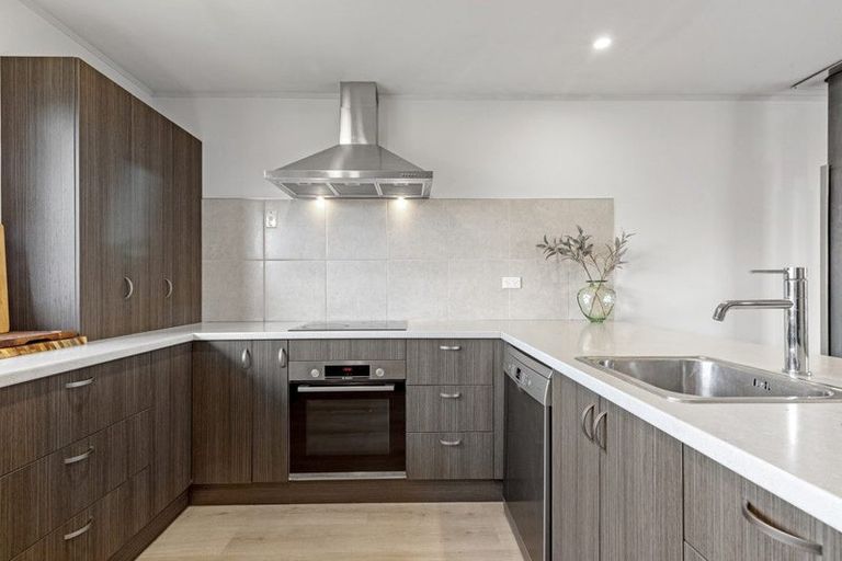 Photo of property in 7c Helvetia Road, Pukekohe, 2120