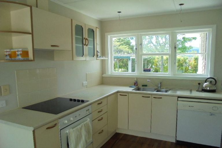 Photo of property in 180a Cambridge Street, Levin, 5510