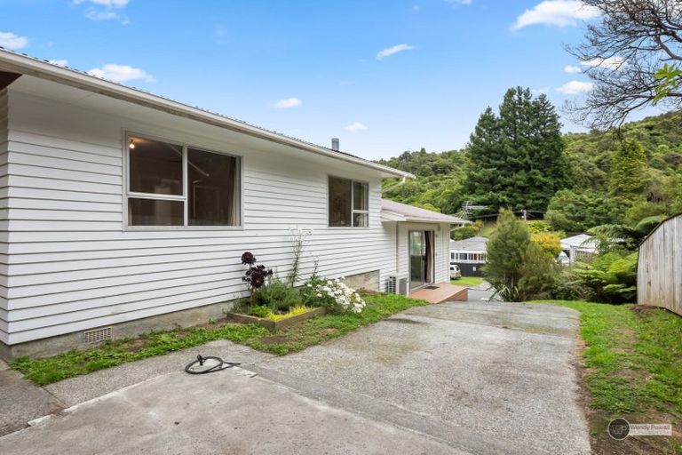 Photo of property in 128 Hair Street, Wainuiomata, Lower Hutt, 5014