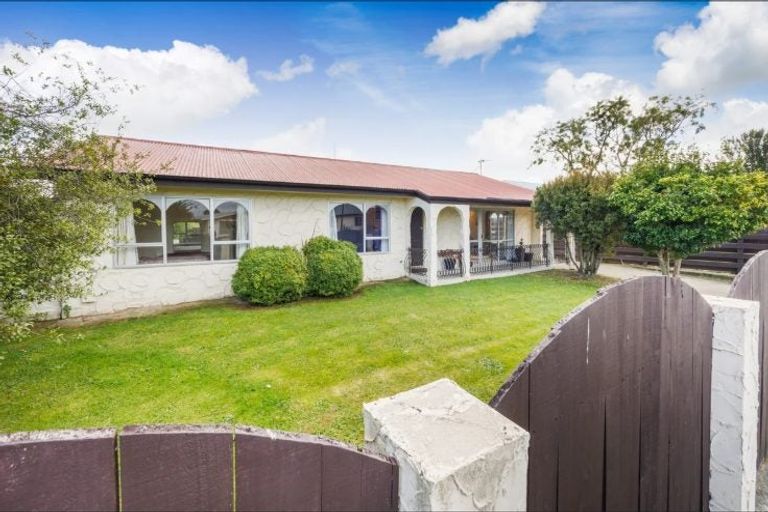 Photo of property in 35 Gemini Avenue, Milson, Palmerston North, 4414