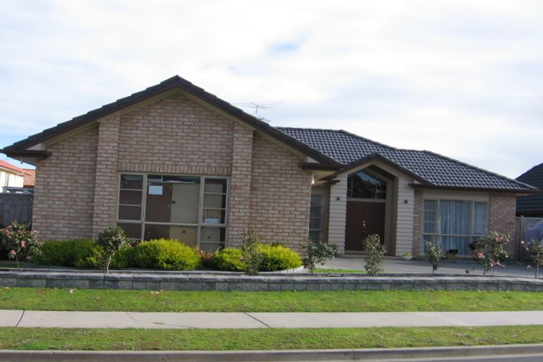 Photo of property in 17 Earlshall Drive, Flat Bush, Auckland, 2016
