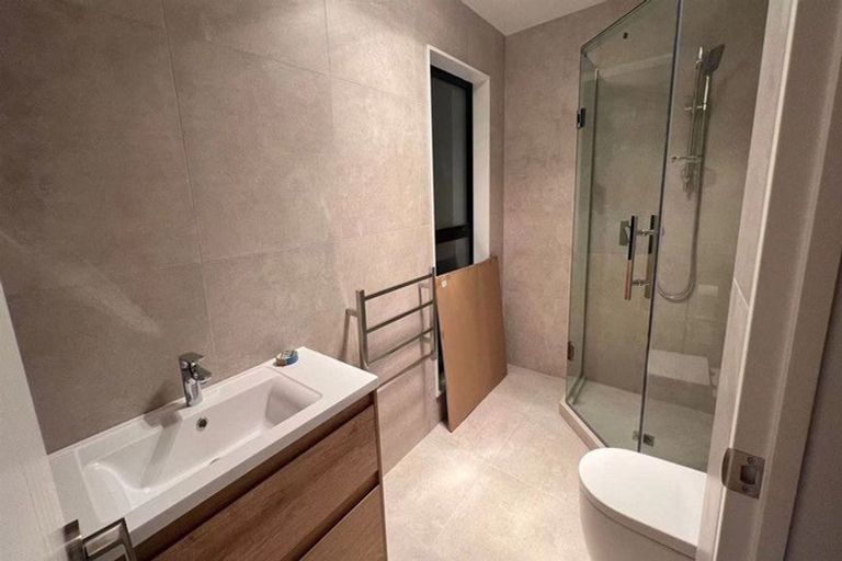 Photo of property in 26a Amberley Avenue, Te Atatu South, Auckland, 0610