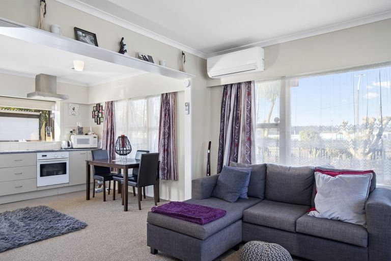 Photo of property in 102a George Street, Tuakau, 2121