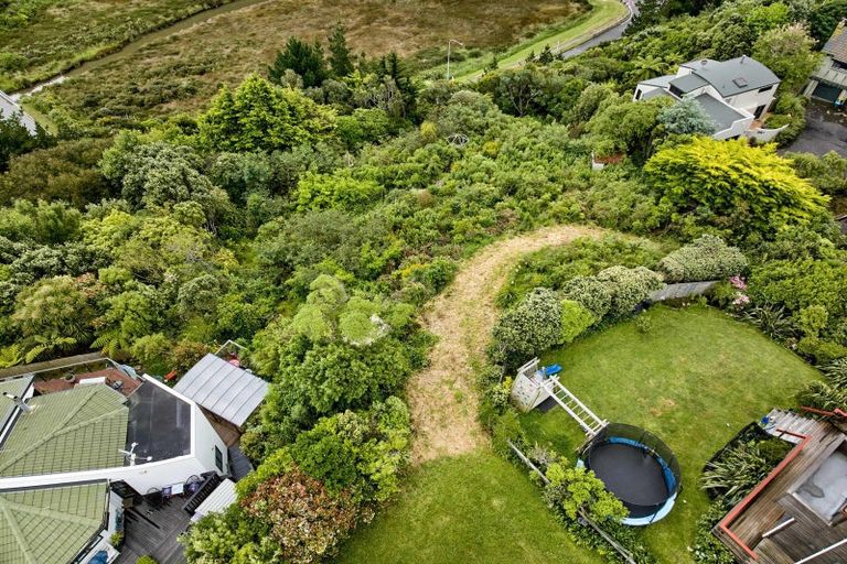 Photo of property in 44 Molyneux Close, Whitby, Porirua, 5024