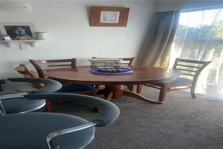 Photo of property in 99 Ruahine Street, Paraparaumu, 5032