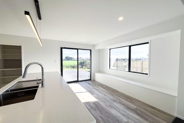 Photo of property in 17 Akau Place, Bromley, Christchurch, 8062