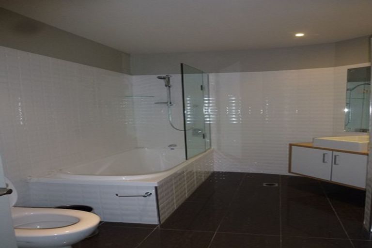 Photo of property in 4 Reads Quay, Gisborne, 4010
