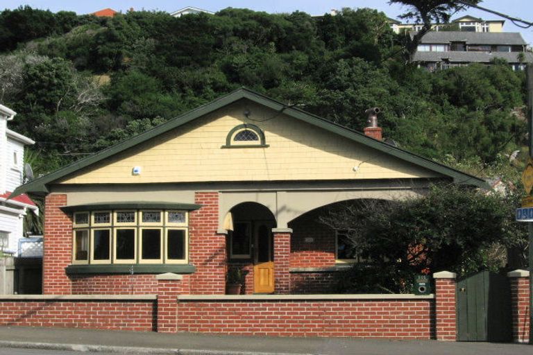 Photo of property in 368 The Parade, Island Bay, Wellington, 6023