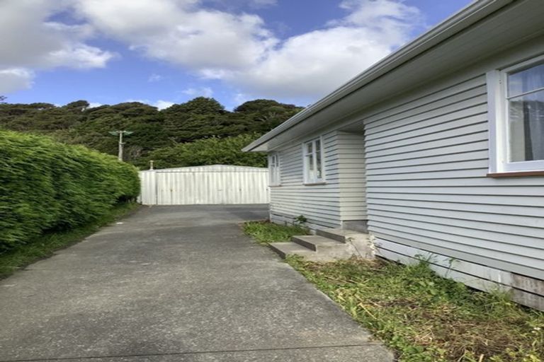 Photo of property in 105 Main Road, Wainuiomata, Lower Hutt, 5014