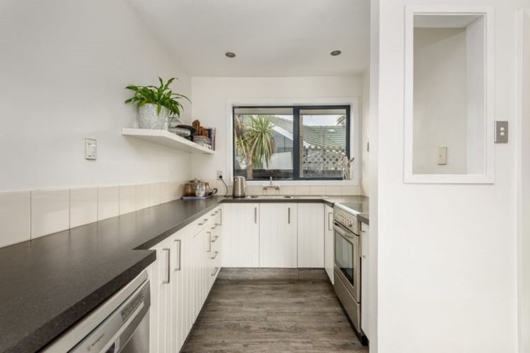 Photo of property in 29 Lamorna Road, Parklands, Christchurch, 8083