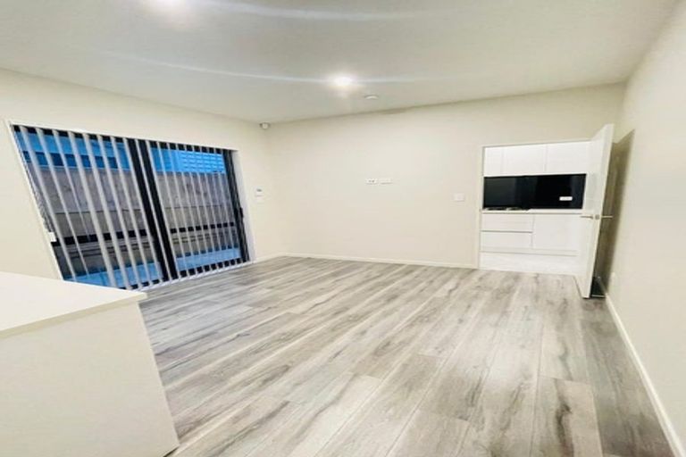 Photo of property in 54 Drumbuoy Drive, Flat Bush, Auckland, 2019