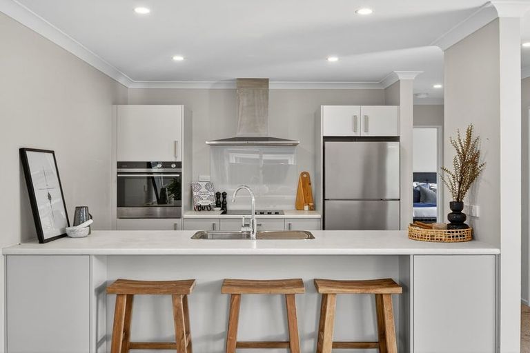 Photo of property in 9/64 Port Hills Road, Heathcote Valley, Christchurch, 8022