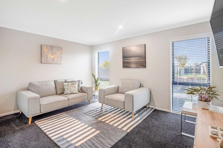 Photo of property in 38 Hinterland Drive, Prebbleton, 7604