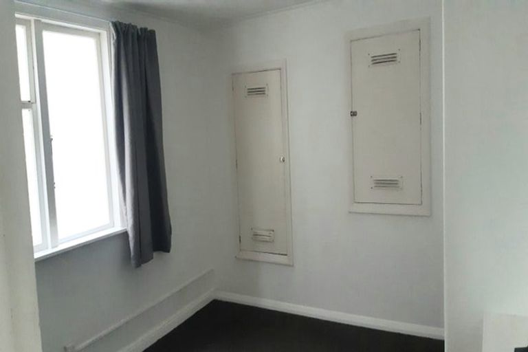 Photo of property in 12 Stoke Street, Newtown, Wellington, 6021