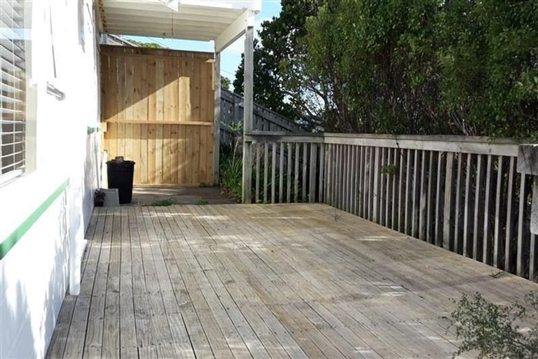 Photo of property in 27 Townsend Road, Miramar, Wellington, 6022