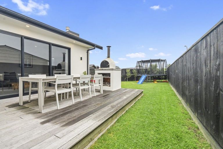 Photo of property in 9a Desmond Place, Bell Block, New Plymouth, 4312