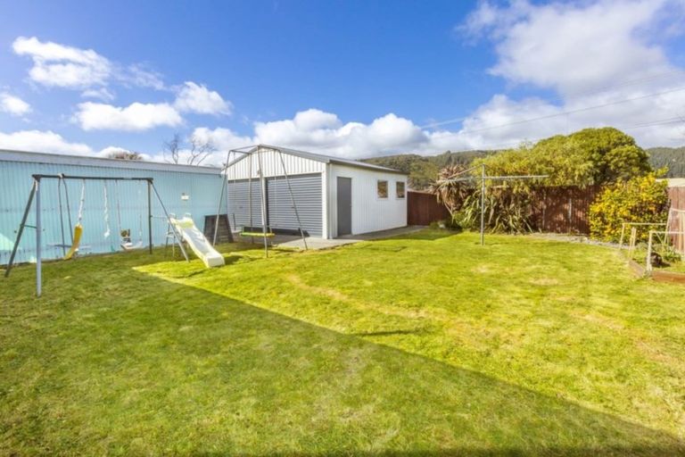 Photo of property in 83 Miro Street, Trentham, Upper Hutt, 5018