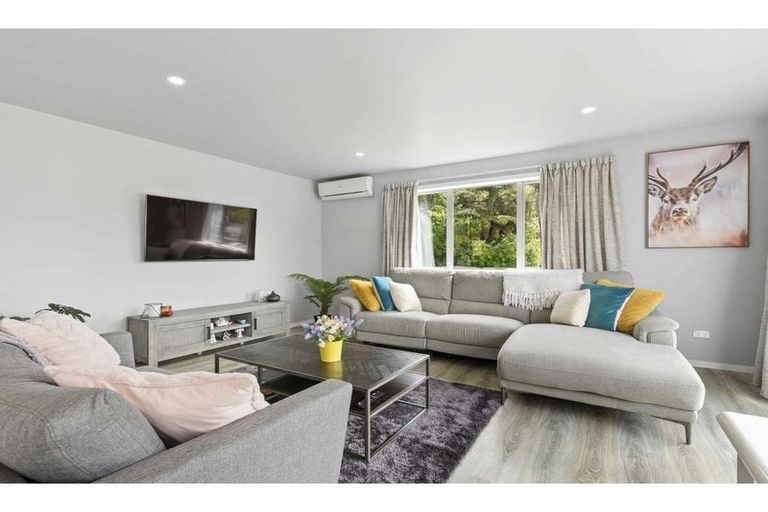 Photo of property in 8 Mandeno Drive, Kerikeri, 0230