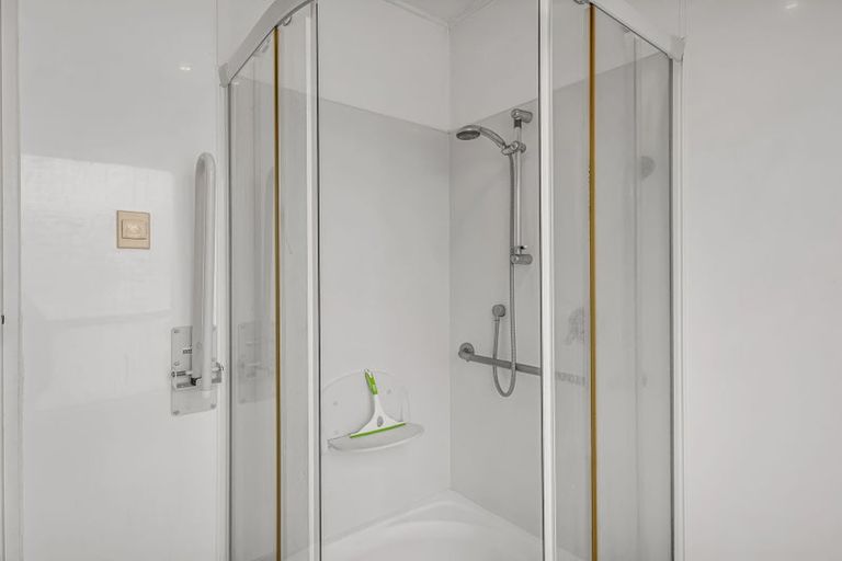 Photo of property in 2/807 Avenue Road East, Parkvale, Hastings, 4122
