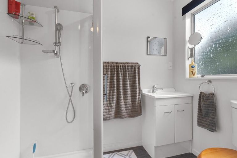 Photo of property in 199-203 West Street, Greytown, 5712