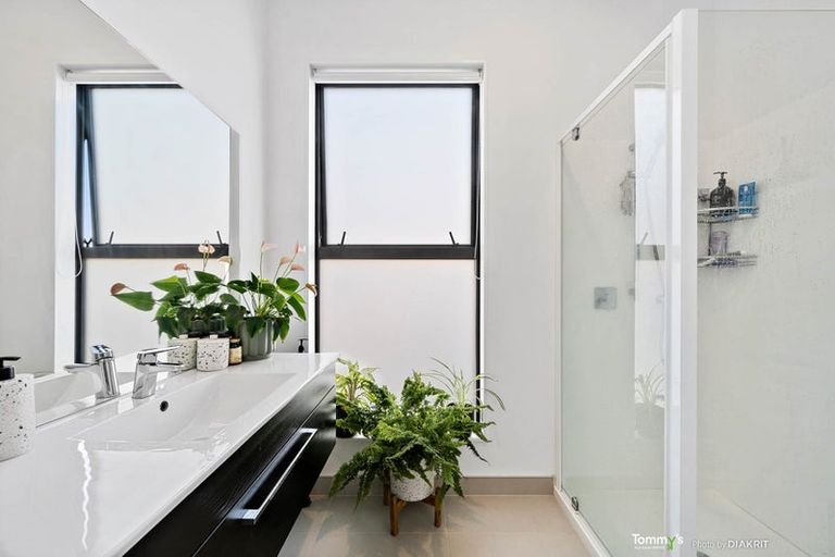 Photo of property in 20u3 Trent Street, Island Bay, Wellington, 6023