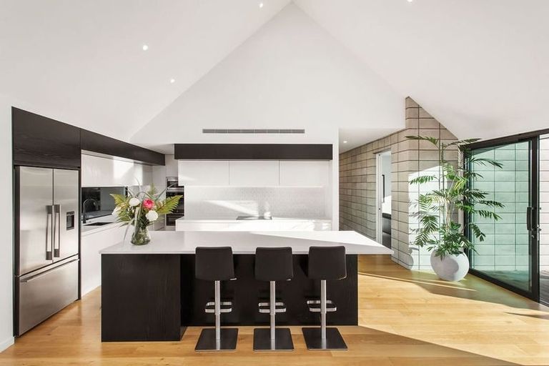 Photo of property in 11 Classiebawn Lane, Prebbleton, Christchurch, 7676